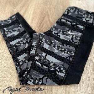 Nike Dry Fit Cropped Running Leggings